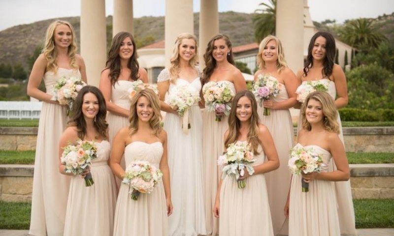 Do Bridesmaids Dresses Have to Be the Same Color and Style